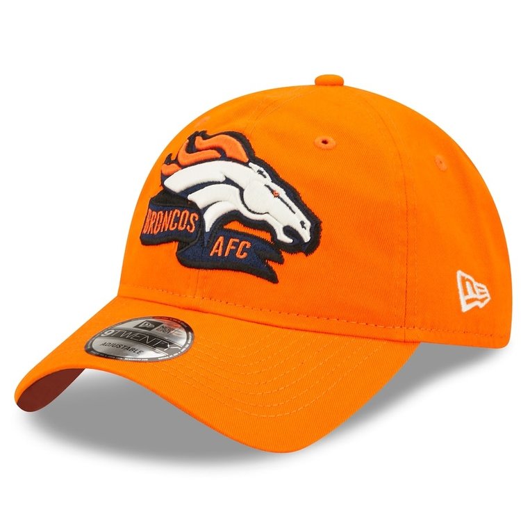 New Era Denver Broncos 2022 Sideline 920 Adjustable