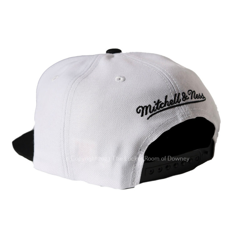 Mitchell and Ness Lakers M&N Playoff Wins Snapback White/ Black