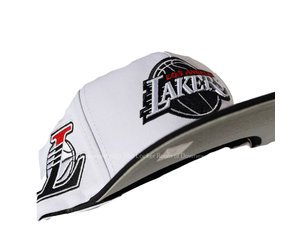 LA Lakers M&N XL Wordmark Snapback Black - The Locker Room of Downey