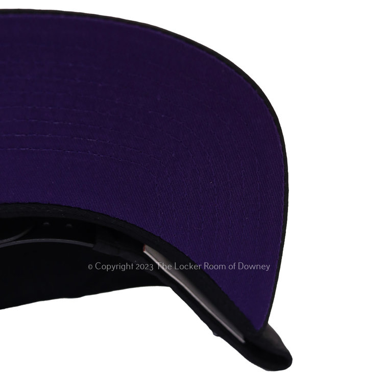 Mitchell and Ness Lakers M&N Nylon SZN Deadstock Snapback Black