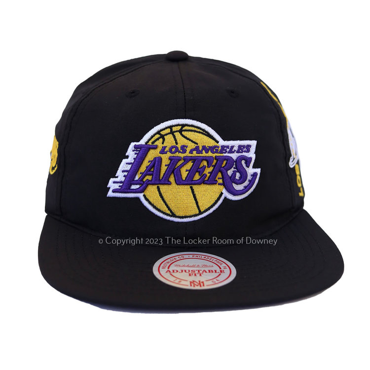 Mitchell and Ness Lakers M&N Nylon SZN Deadstock Snapback Black