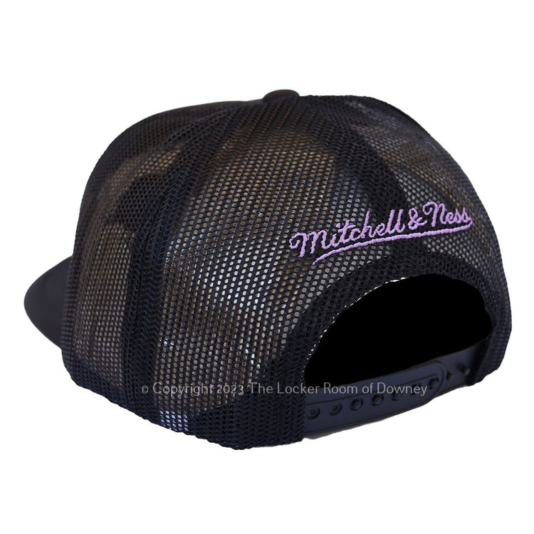 Mitchell and Ness Lakers M&N Basic Trucker Black