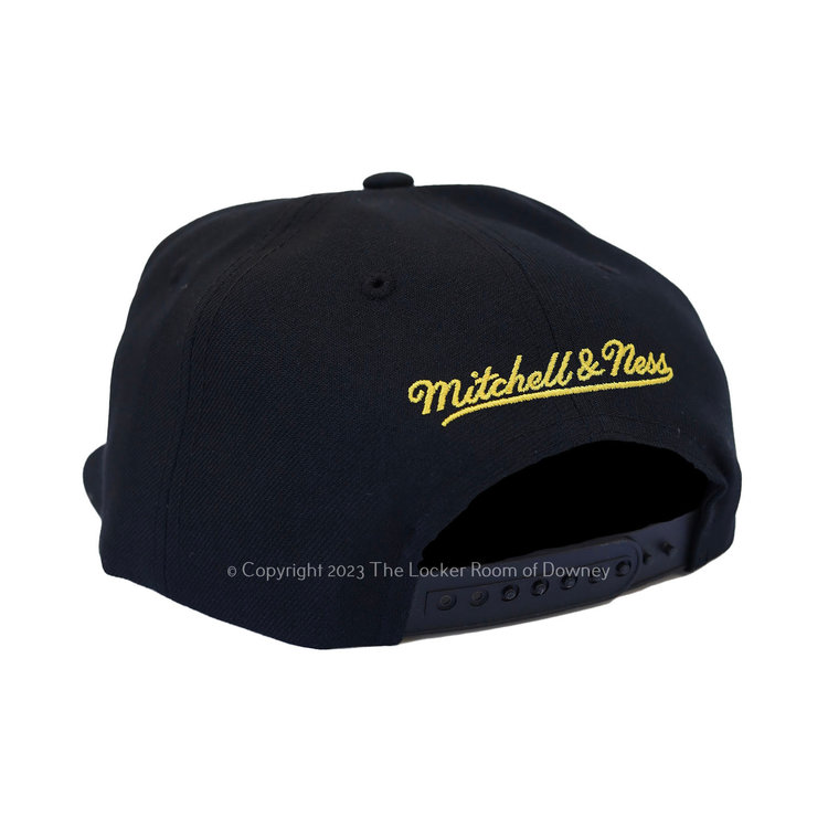 Mitchell and Ness Lakers "L" M&N Core Basic Snapback Black
