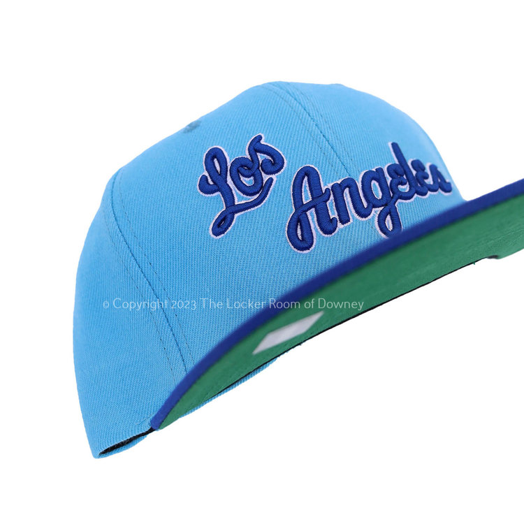 Mitchell and Ness LA Lakers HWC M&N Team 2 Tone 2.0 Snapback Light Blue