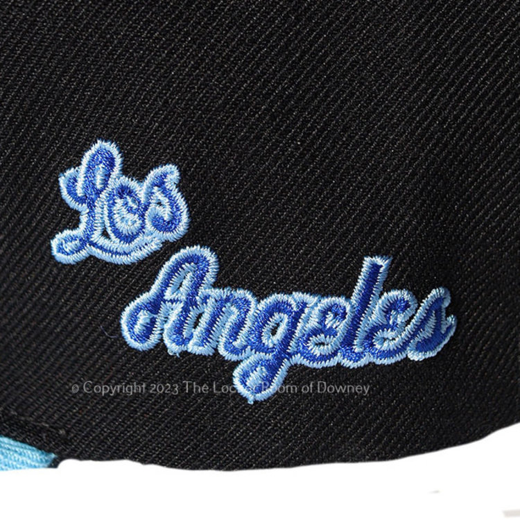 Mitchell and Ness LA Lakers M&N Team Script 2.0 Snapback Black/Light Blue