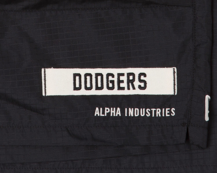New Era LA Dodgers NE M 23 Alpha Shorts
