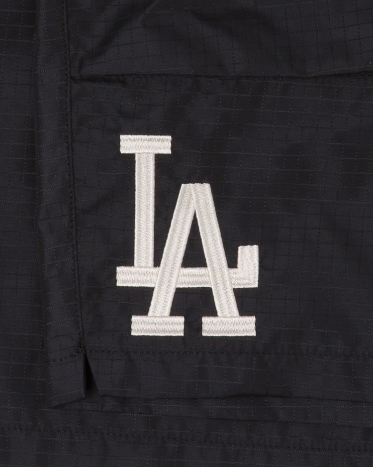 New Era LA Dodgers NE M 23 Alpha Shorts