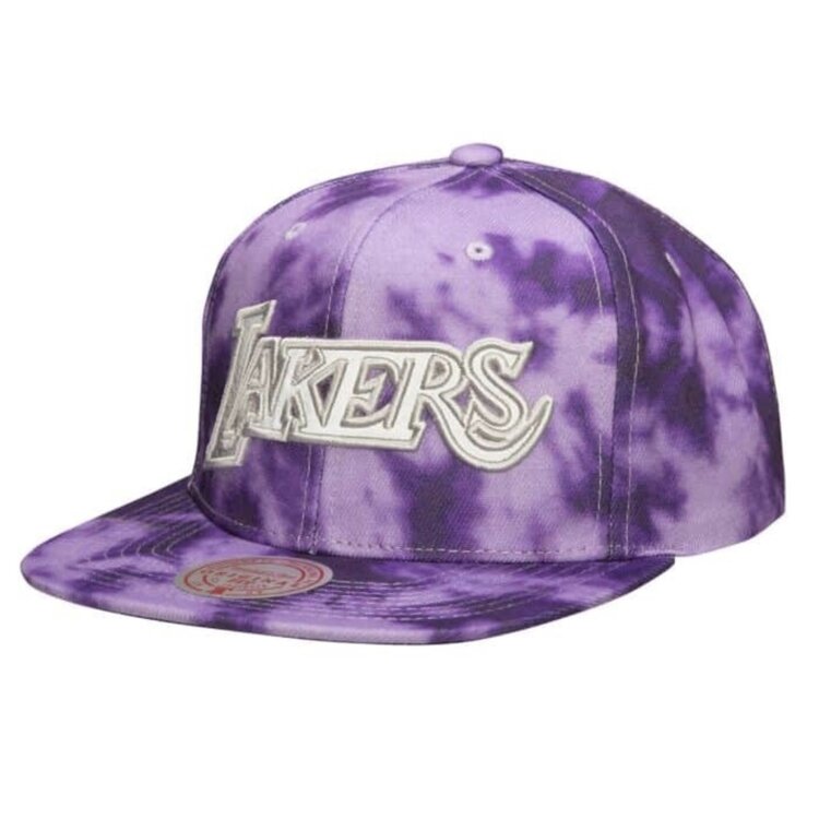 Mitchell and Ness Lakers In A Galaxy Snapback