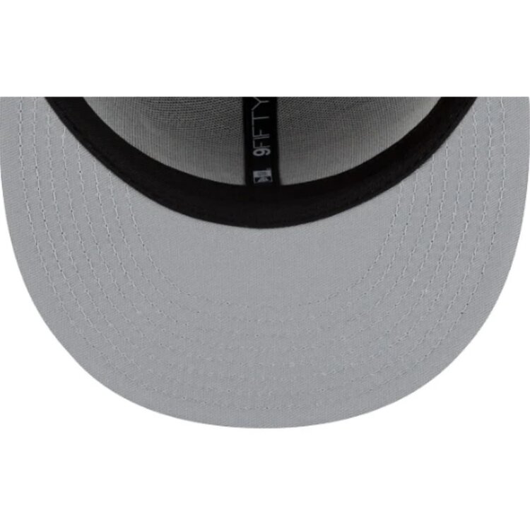 New Era Lakers Back Half Snapback Purple