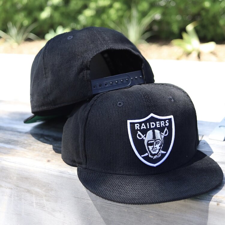 New Era Raiders Shield Black Corduroy 950