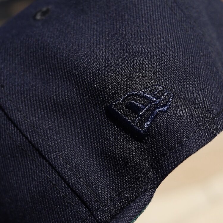 New Era Cleveland "I" Navy Ivory GUV