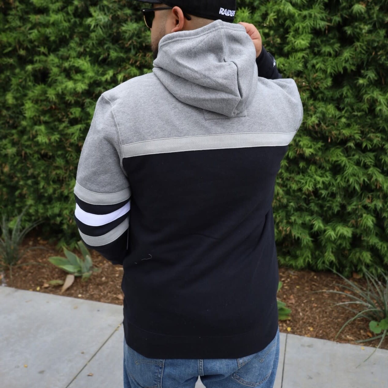 Raiders M&N Head Coach Hoodie Gray Black Shield - The Locker