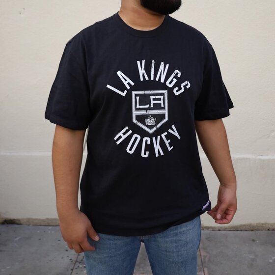 Men's Clothing Mitchell & Ness NHL Team Logo Tee Los Angeles Kings Black