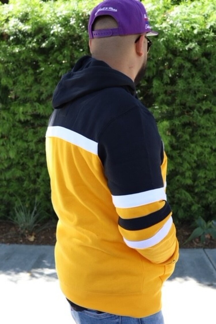 Mitchell and Ness LA Lakers Mitchell & Ness Head Coach Hoodie Black/Gold