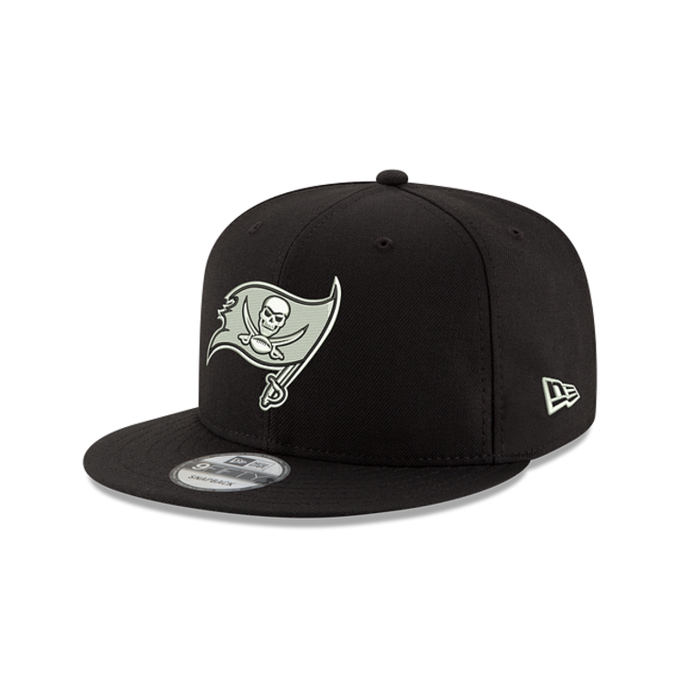 New Era Tampa Bay Buccaneers Black White 950 Snapback