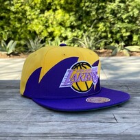 Mitchell and Ness NBA LAs Lakers M&N Yellow Purple Sharktooth Snapback