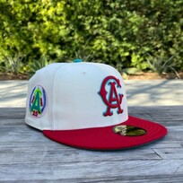 New Era CA Ivory/Red 25th Teal UV