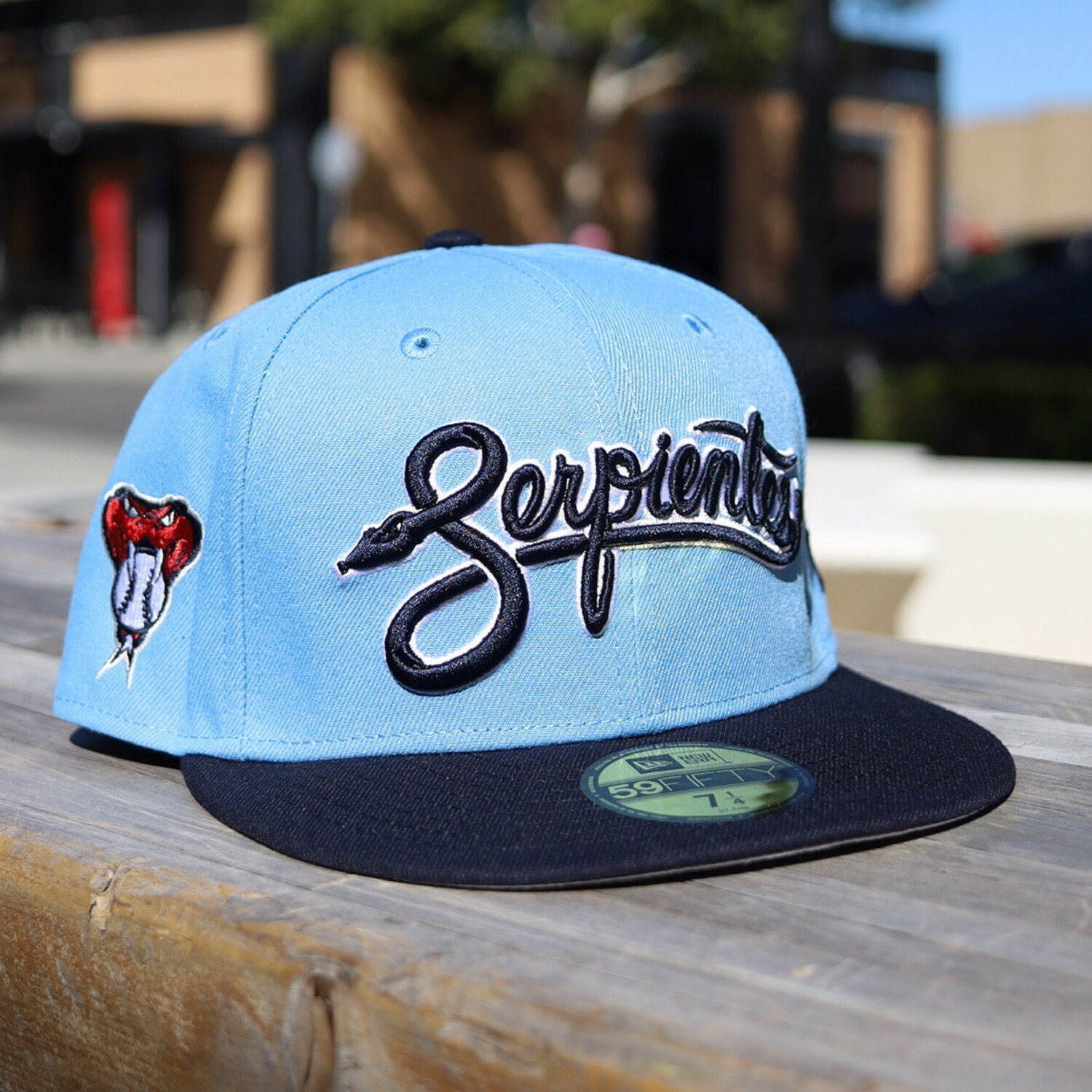 Serpientes Sky/ Navy Gray UV - The Locker Room of Downey