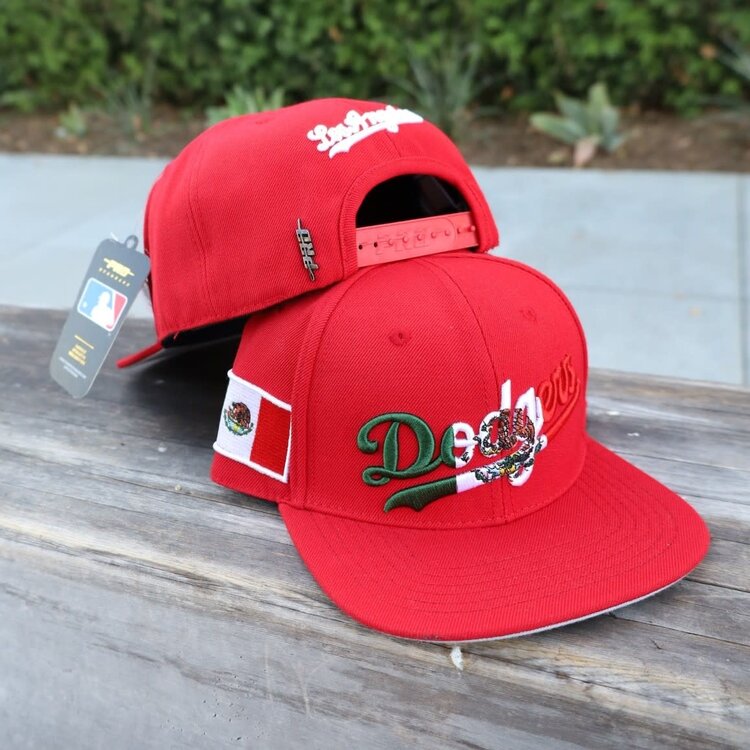 Pro Standard Dodgers Mex Wordmark PS Snapback Red