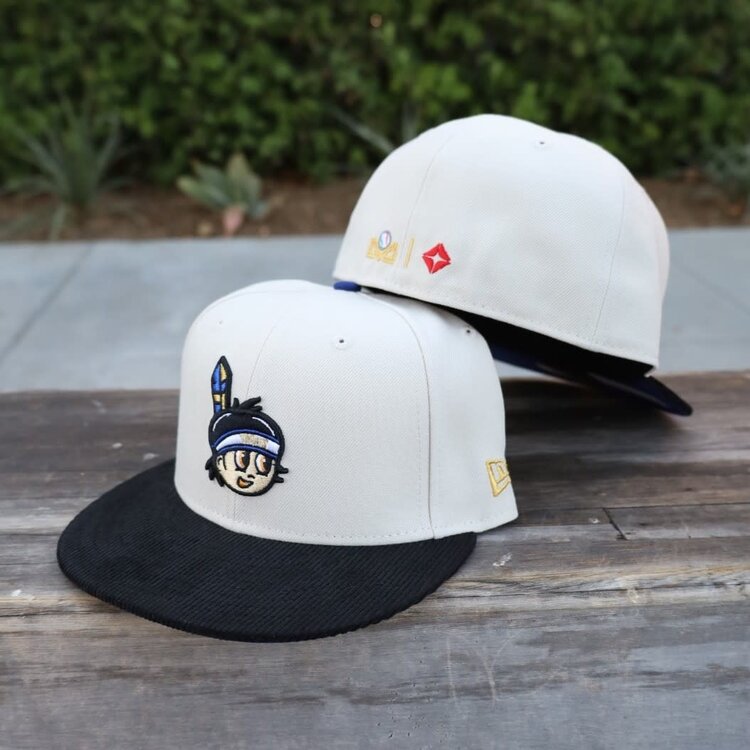 New Era Yaquis Face Natural /Black Cord