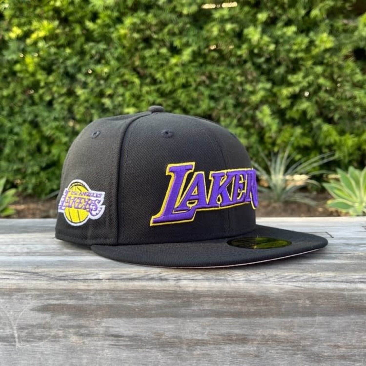 Lakers Black Block 17X Pink UV - The Locker Room of Downey