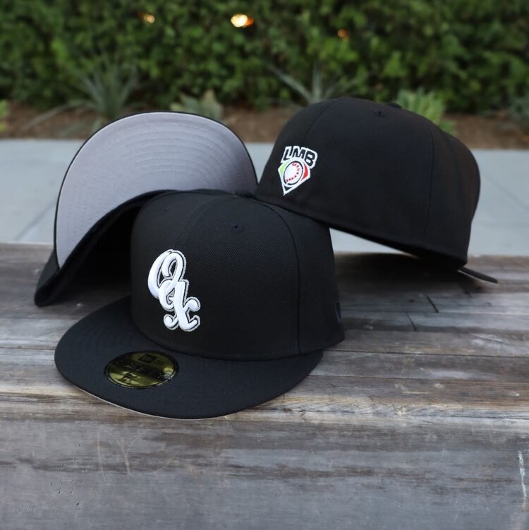New Era Guerreros "OAX" Black White
