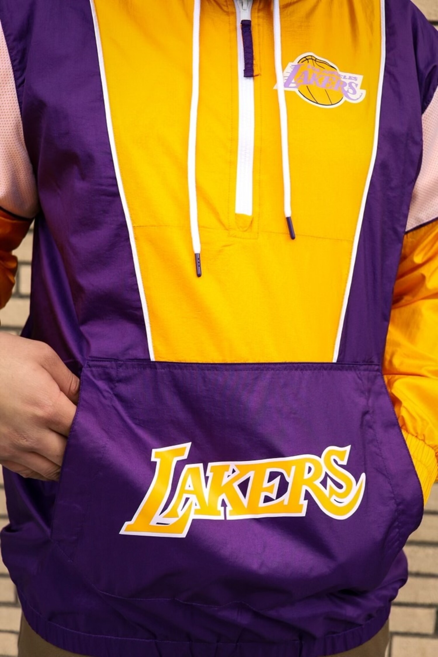 Lakers windbreaker sale