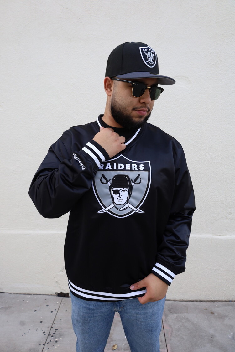 Mitchell and Ness Raiders Men's Mitchell & Ness Black Satin Pullover