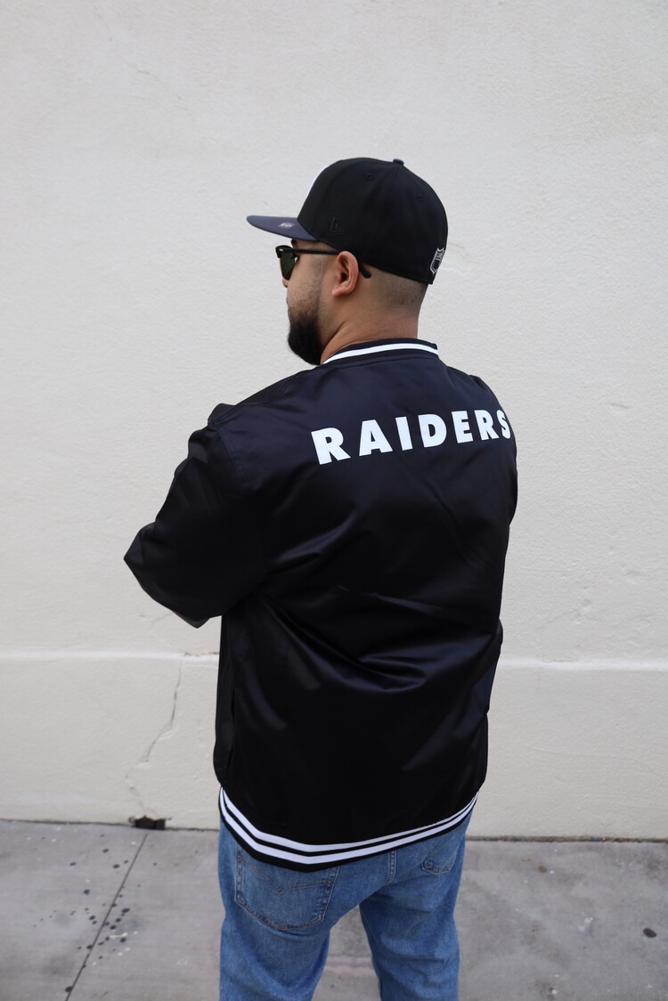 Mitchell and Ness Raiders Men's Mitchell & Ness Black Satin Pullover