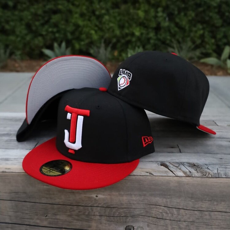 New Era Toros Black/Red Red-White TJ