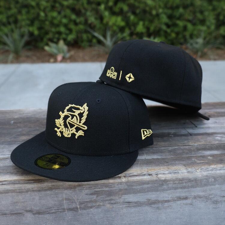New Era Aguilas Element Black Gold