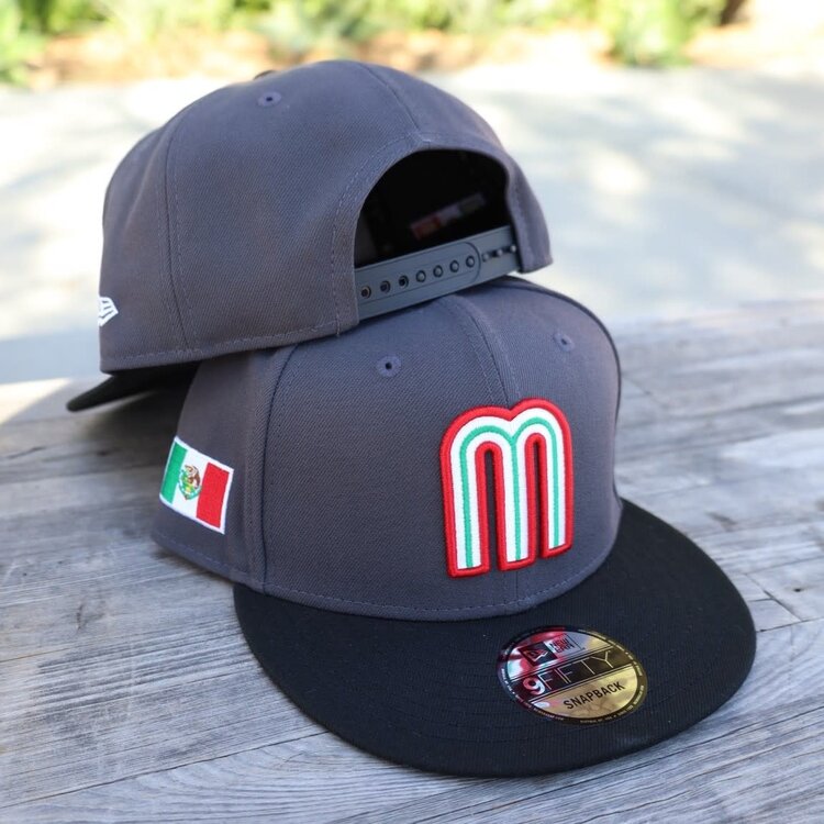 New Era Mexico Graphite /Black "M" 950 Snapback