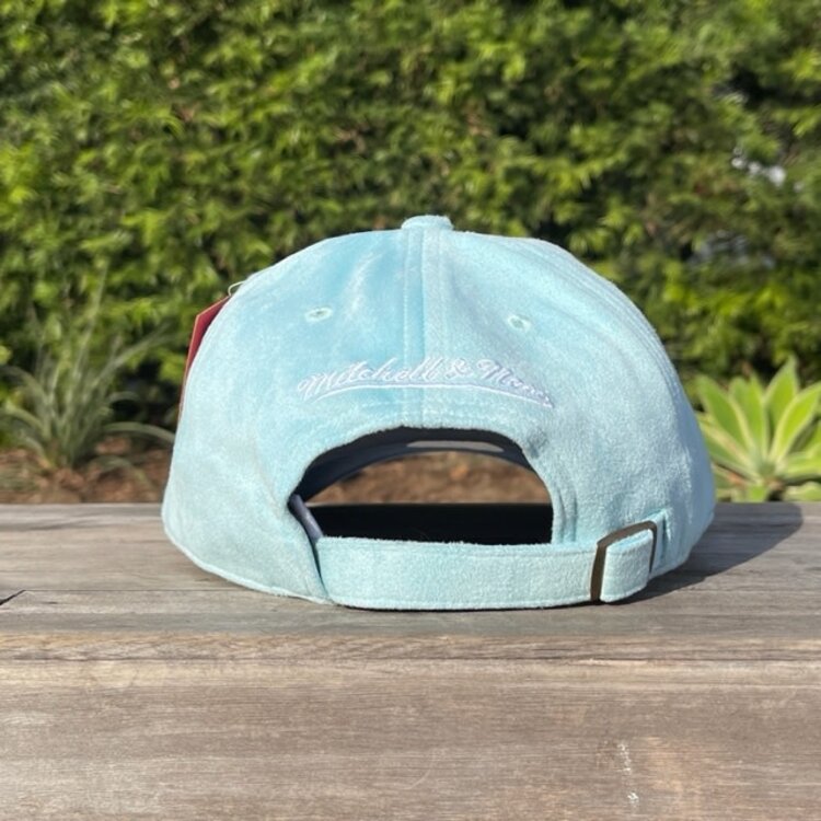 Mitchell and Ness Lakers M&N Suede Dad Strapback Blue