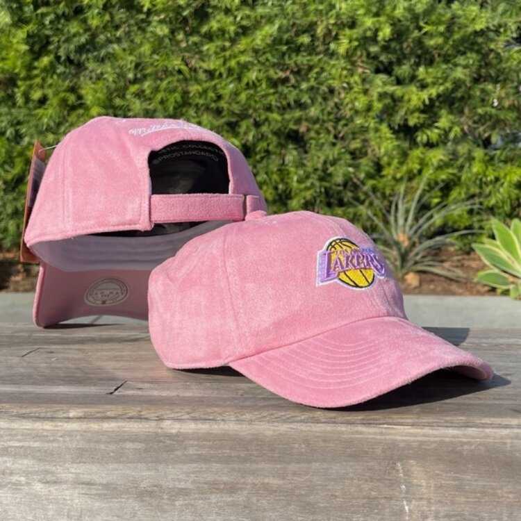Mitchell and Ness Lakers M&N Suede Dad Strapback Pink