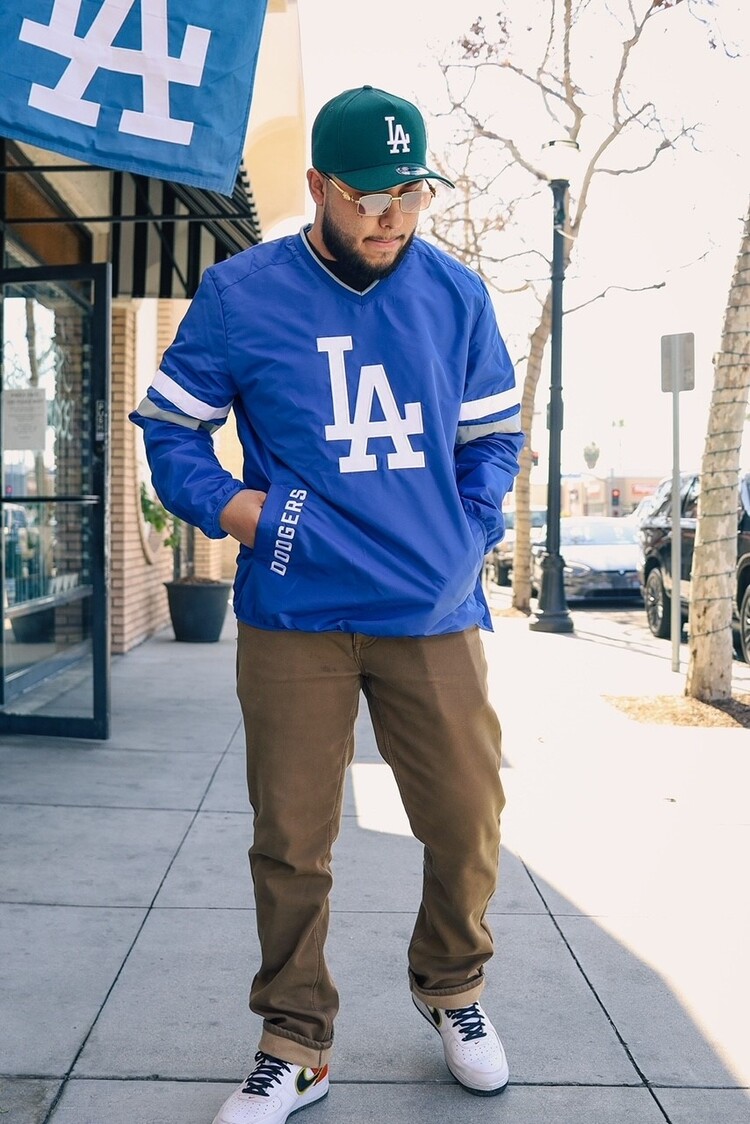 G-III LA Dodgers M GIII Batter's Box Royal V-Neck Pullover