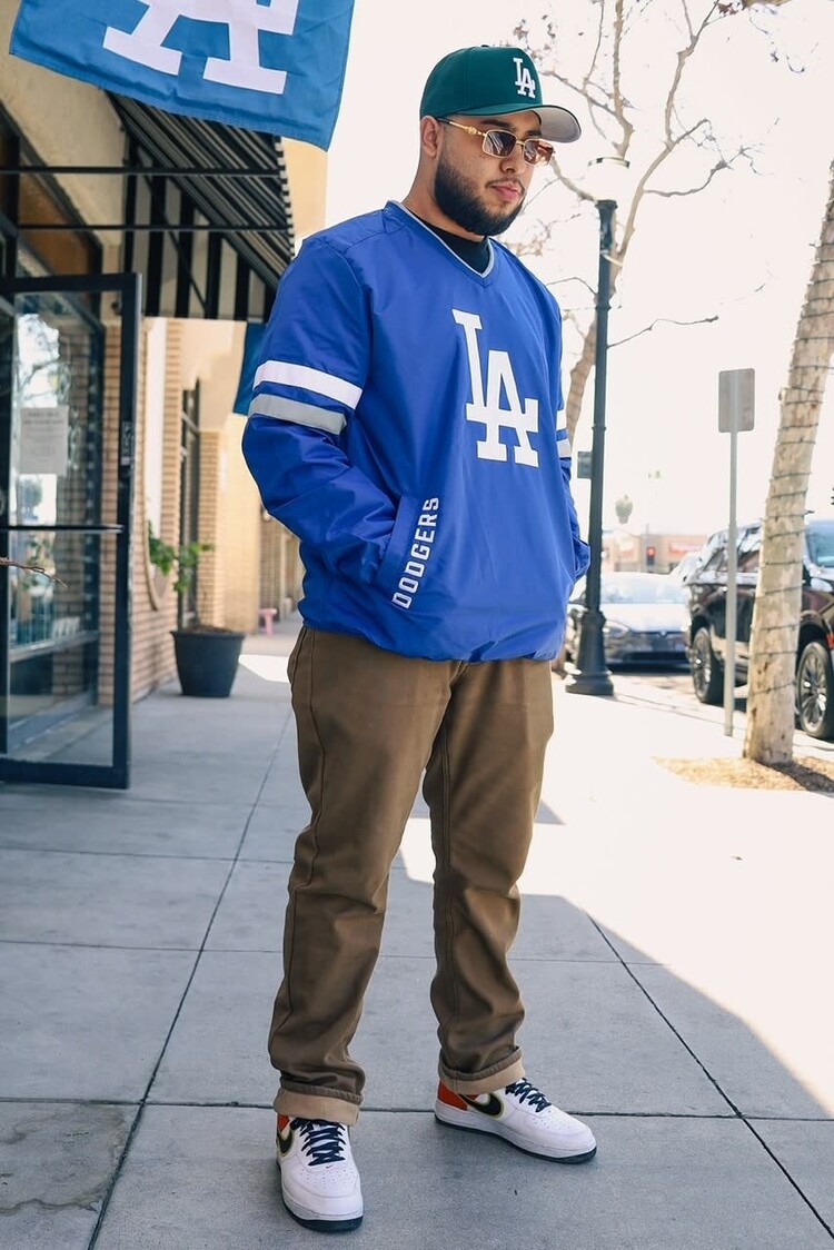 G-III LA Dodgers M GIII Batter's Box Royal V-Neck Pullover