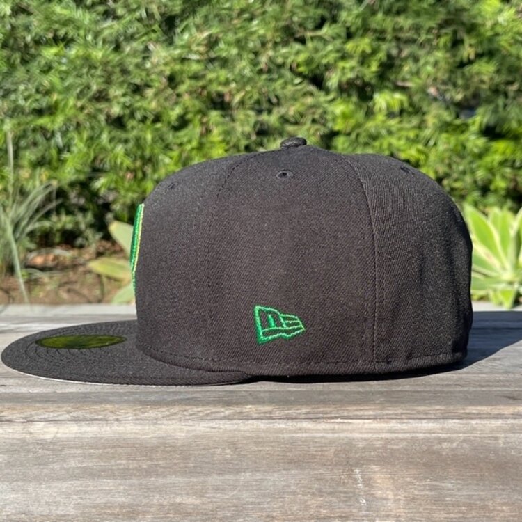 New Era Pericos Black Green-Gold P