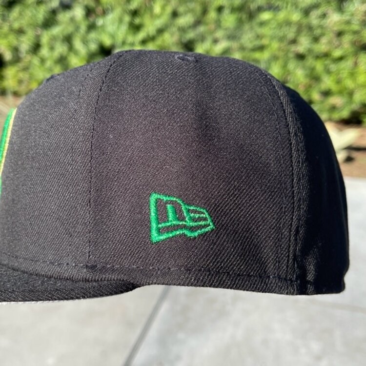 New Era Pericos Black Green-Gold P