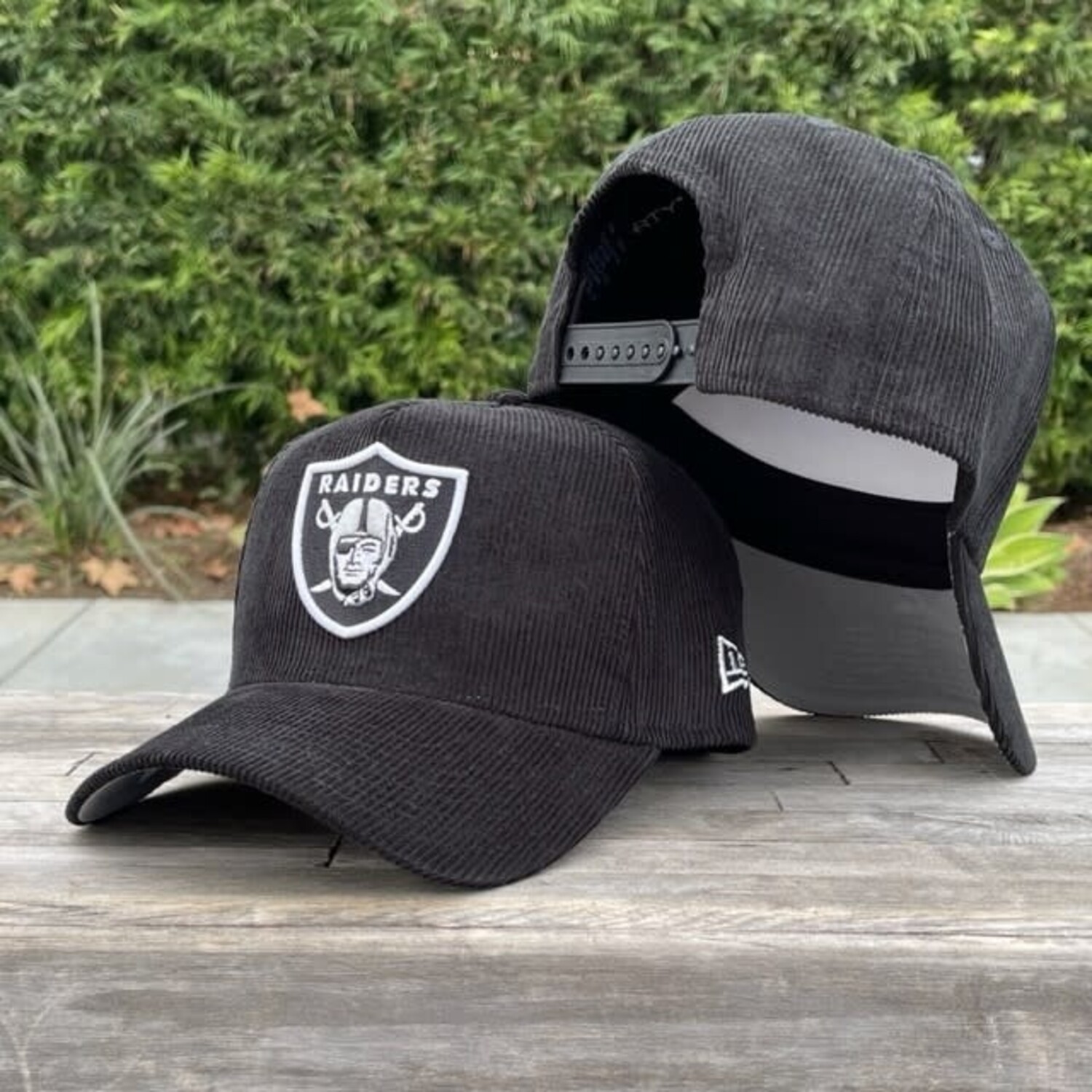 New Era Raiders BW Corduroy 940 A-Frame