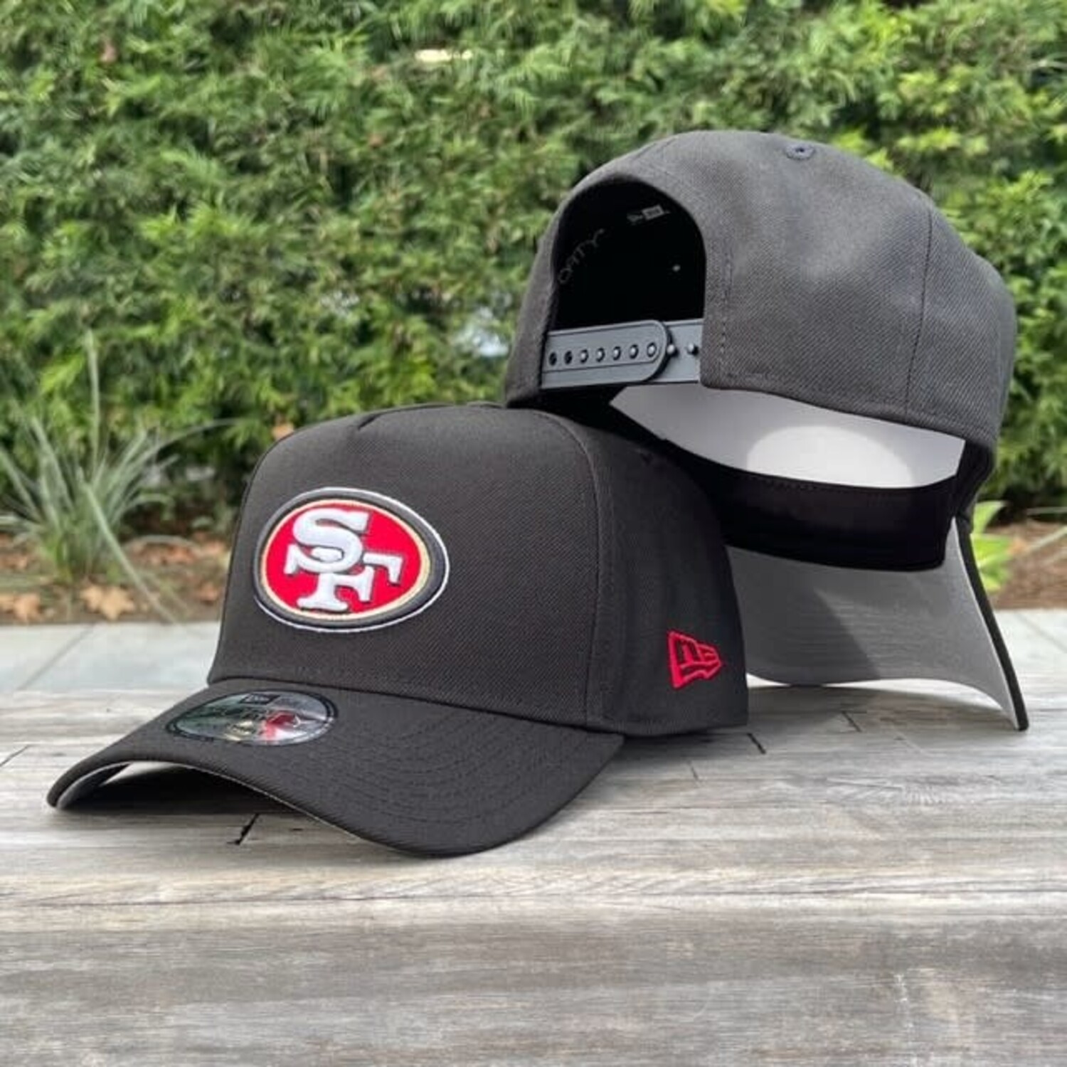 New Era 49ers Black Team 940 A Frame