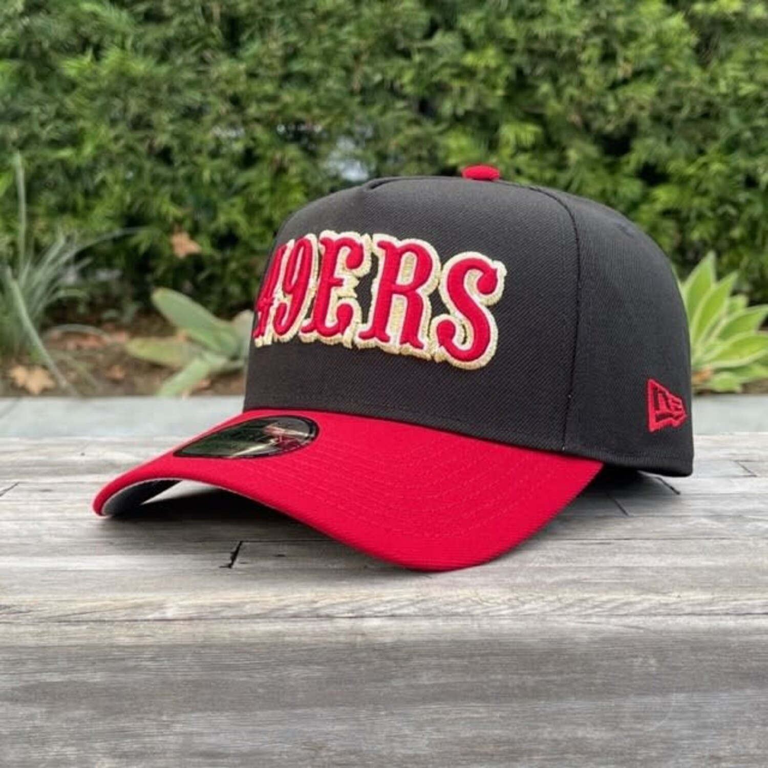 New Era 49ers Retro Black Red 940 A Frame