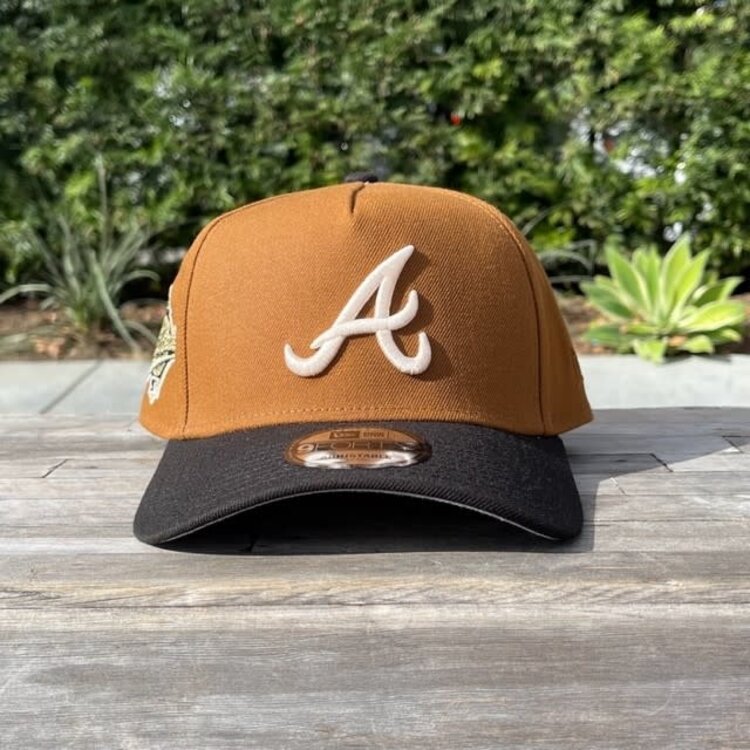 New Era Braves Peanut/Black SP 940 A-Frame