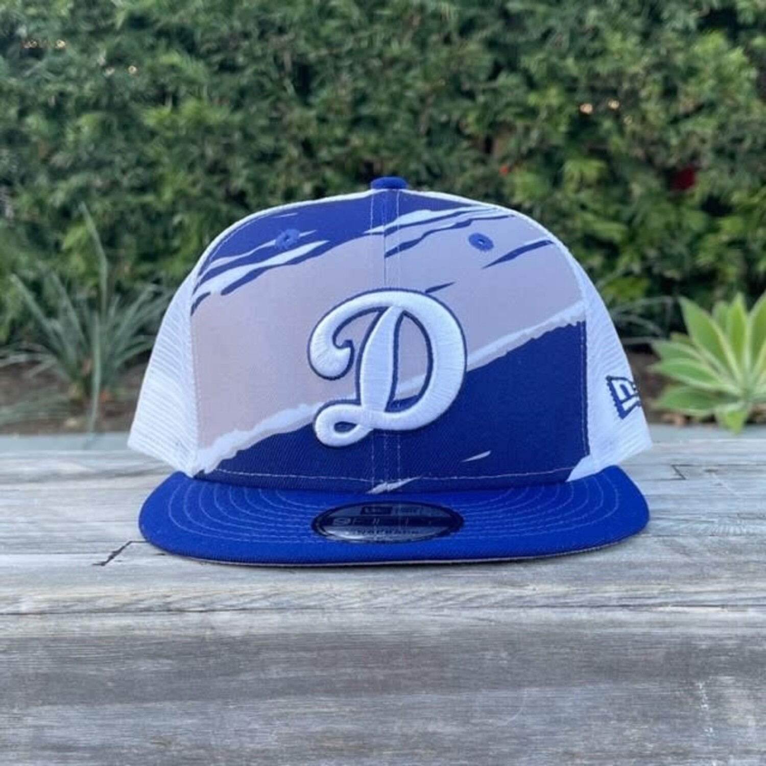 Dodgers D Tear Mesh 950 Snapback - The Locker Room of Downey