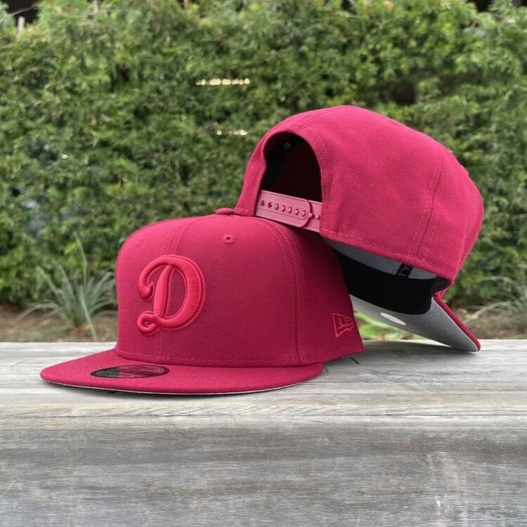 New Era Dodgers D Maroon Tonal 950 Snapback