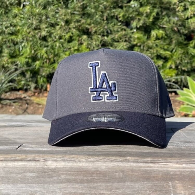 New Era LA Dark Gray/Navy Outline 940 A-Frame