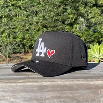 New Era LA Heart Black White 940 A-Frame
