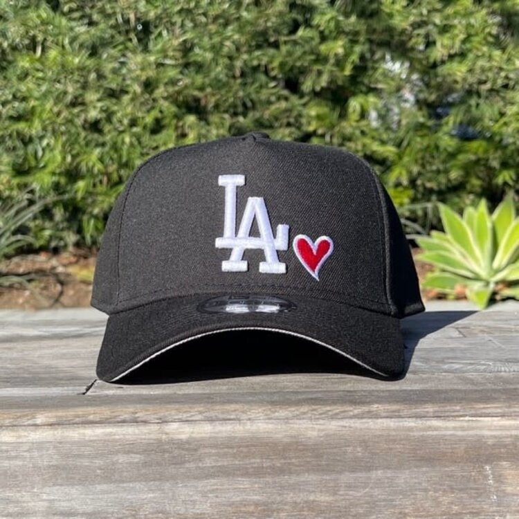 New Era LA Heart Black White 940 A-Frame