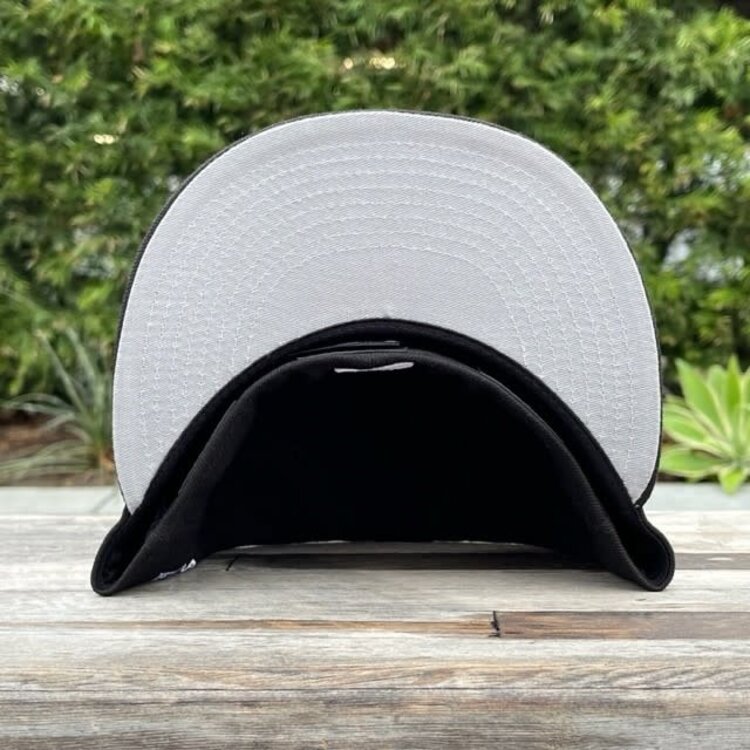 New Era NY Yankees Black White 2000 WS