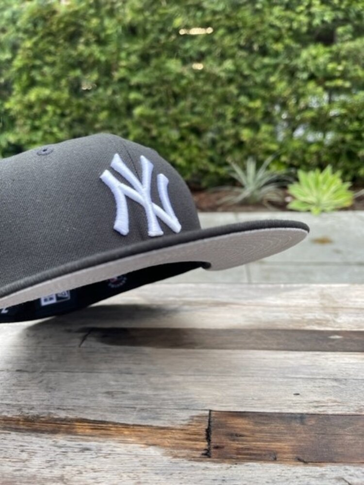 New Era NY Yankees Black White Subway Series