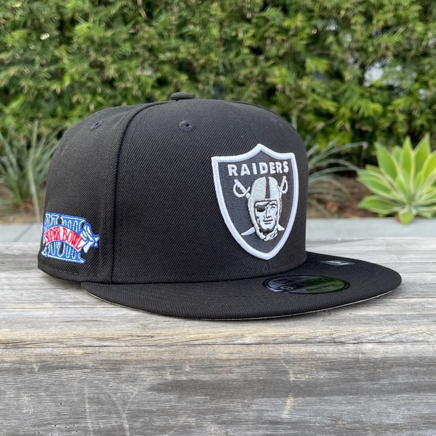 NFL Raiders SB XVIII 950 Snapback - The Locker Room of Downey